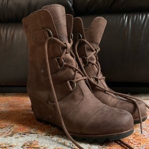 Great Condition Sorel Joan of Arctic Boots